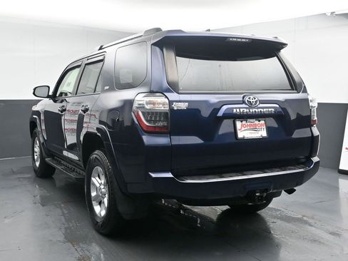 Used 2022 Toyota 4Runner SR5 Premium w/ Moonroof Package image 6