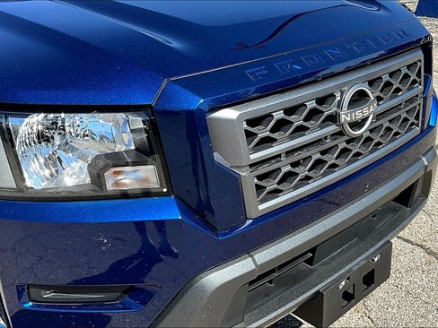 Used 2022 Nissan Frontier SV image 31