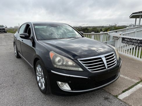 Used 2012 Hyundai Equus Signature image 3