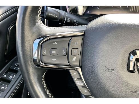 Certified 2025 RAM 1500 Limited image 25