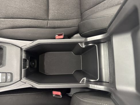 Used 2024 Honda Accord EX image 31