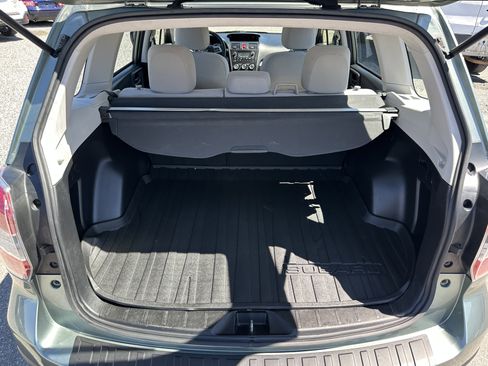 Used 2014 Subaru Forester 2.5i image 14