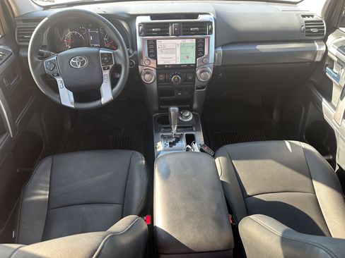 Used 2023 Toyota 4Runner SR5 AWD/4WD image 19