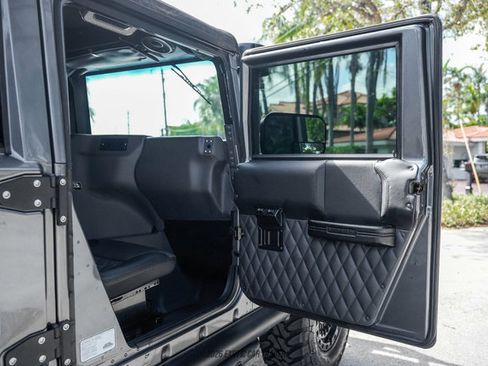 Used 2003 HUMMER H1 4-Door Open Top image 49