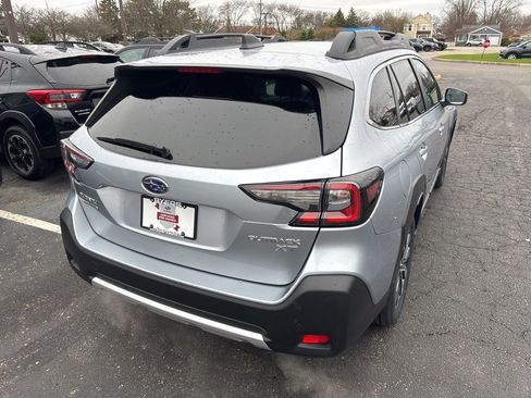 Certified 2023 Subaru Outback Limited XT image 3