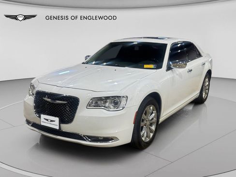 Used 2019 Chrysler 300 Limited w/ Light Group AWD/4WD image 1