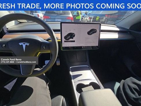 Used 2022 Tesla Model Y Performance image 12