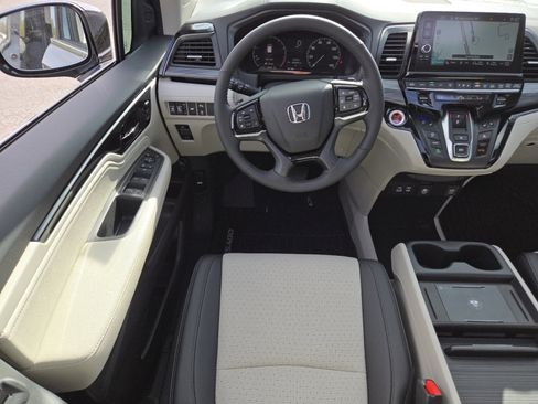 New 2026 Honda Odyssey Elite image 31