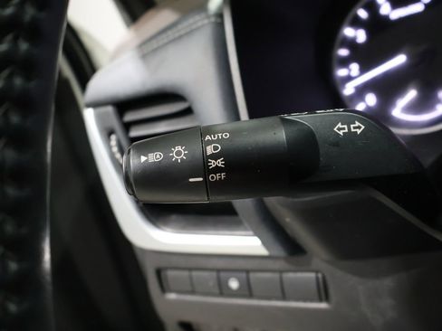 Used 2023 Nissan Rogue SV w/ SV Premium B Package image 39