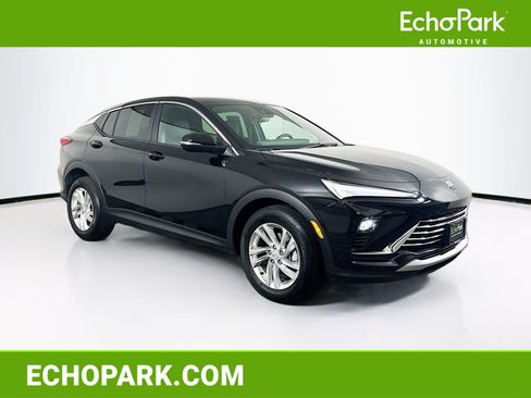 Used 2025 Buick Envista Preferred w/ Convenience I Package FWD image 1