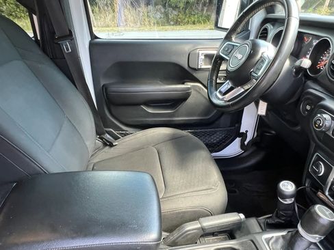 Used 2020 Jeep Gladiator Sport w/ Quick Order Package 24S image 51