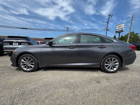 Used 2021 Honda Accord LX image 3