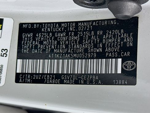 Used 2021 Toyota Camry TRD w/ TRD Package w/JBL Audio image 12