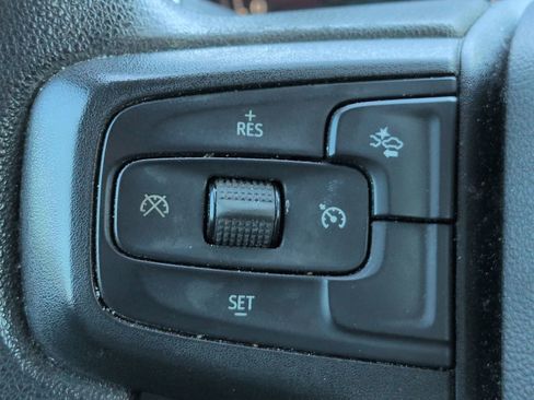 Certified 2024 Chevrolet Silverado 2500 Custom w/ Custom Value Package image 32