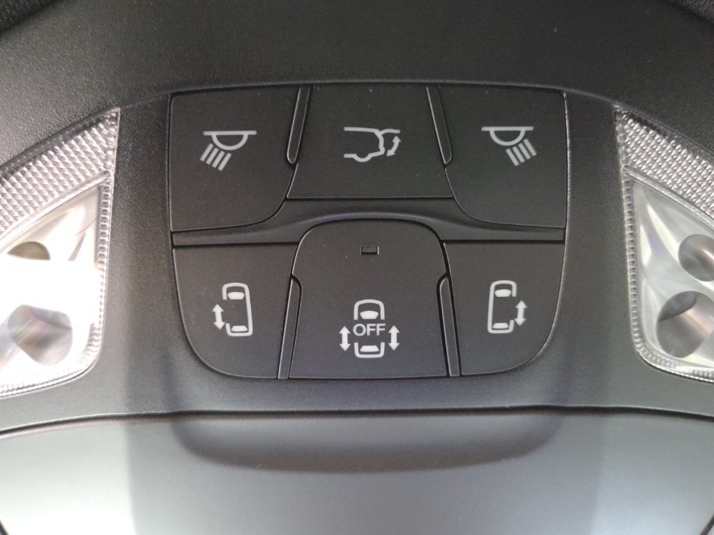 New 2026 Chrysler Pacifica Select w/ S Appearance Package FWD image 24