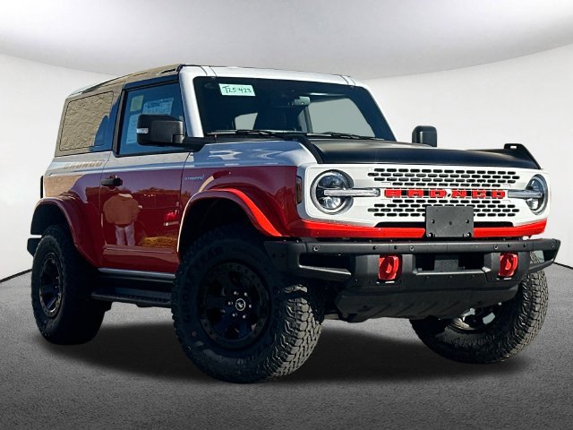 Used 2025 Ford Bronco Stroppe Edition AWD/4WD image 2
