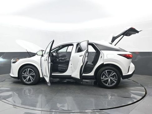 Used 2025 Lexus RX 350 FWD w/ Technology Package image 32