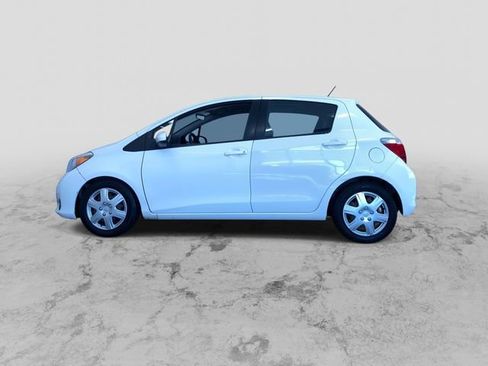 Used 2014 Toyota Yaris L image 7