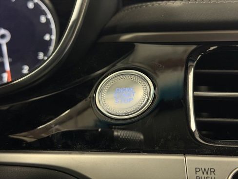 New 2026 Genesis G70 2.5T image 22