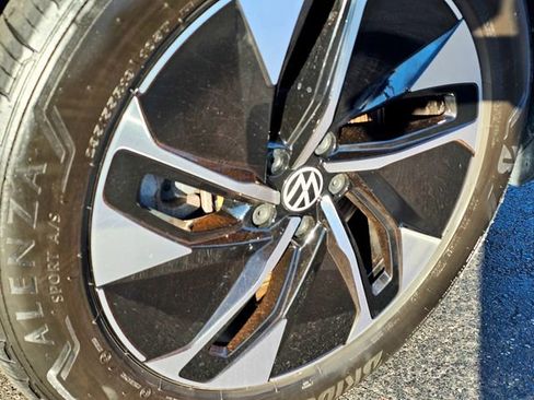 Used 2022 Volkswagen ID.4 Pro S image 7