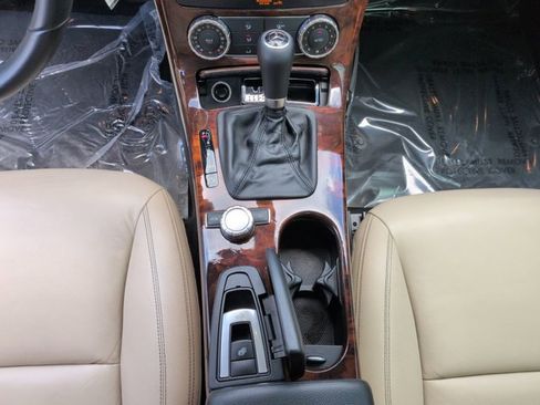 Used 2013 Mercedes-Benz SLK 250 w/ Premium I Pkg image 17