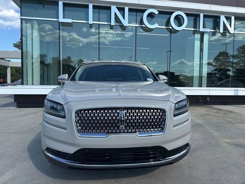 Used 2023 Lincoln Nautilus Reserve w/ Equipment Group 201A AWD/4WD image 5