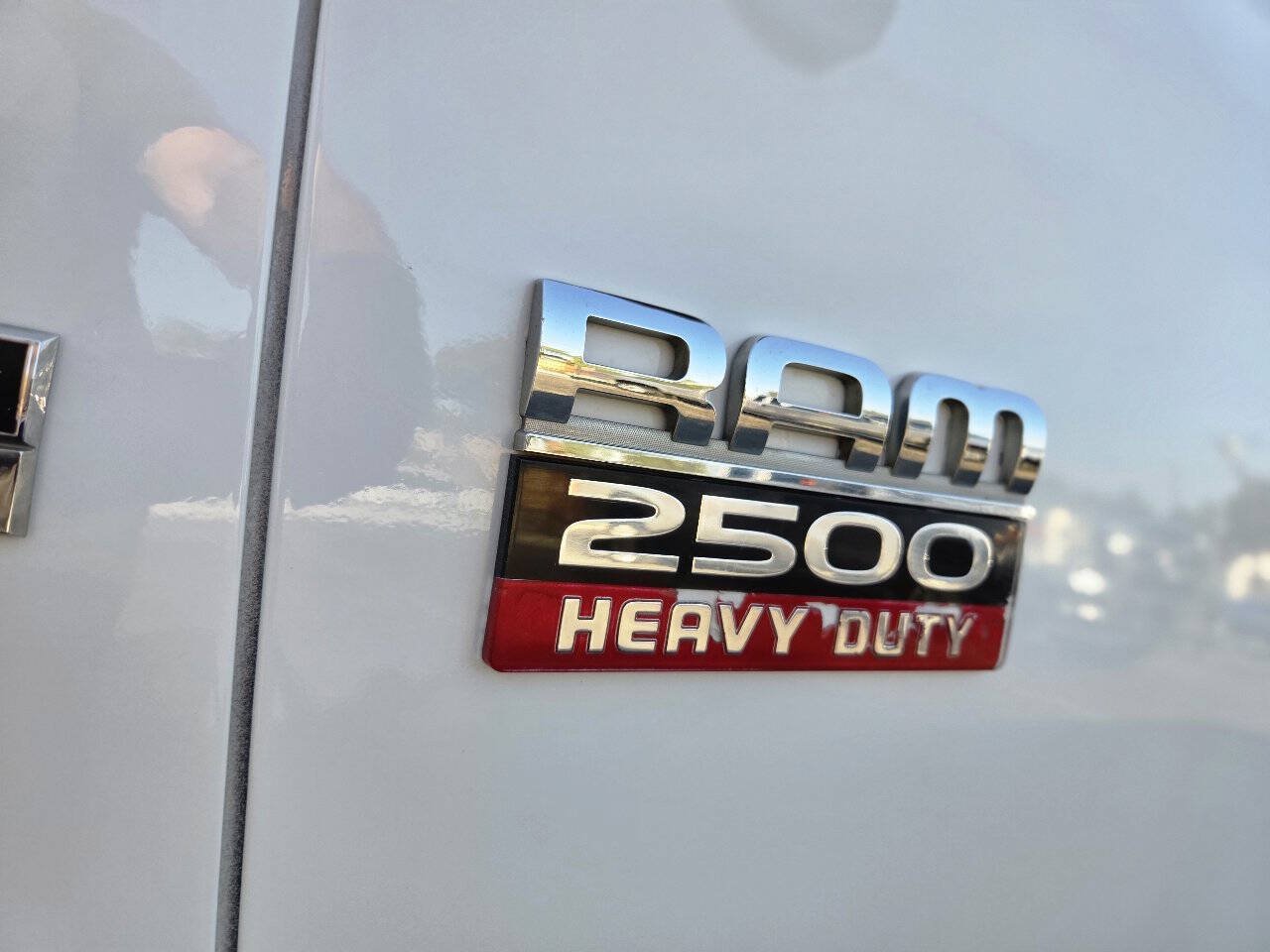 Used 2012 RAM 2500 ST w/ Chrome Appearance Group RWD image 12