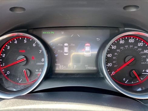 Used 2018 Toyota Camry XSE w/ Driver Assist Package FWD image 25