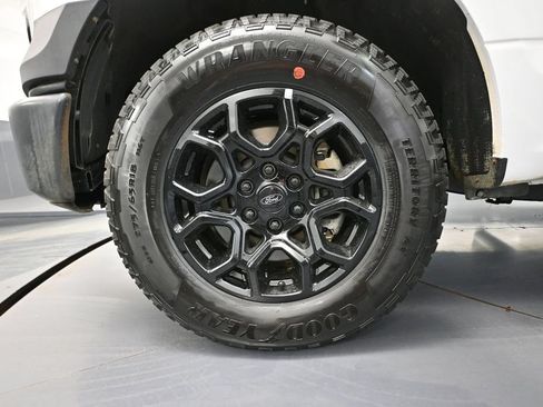 Used 2016 Ford F150 XL w/ XL Power Equipment Group AWD/4WD image 18