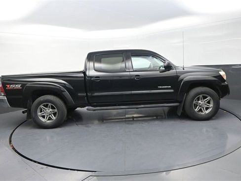 Used 2013 Toyota Tacoma PreRunner w/ SR5 Pkg image 8