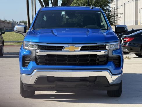 Used 2025 Chevrolet Silverado 1500 LT RWD image 9