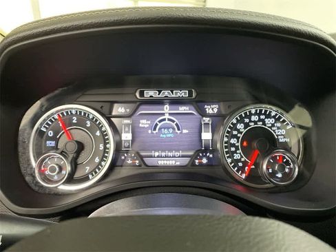 Used 2021 RAM 1500 Laramie image 27
