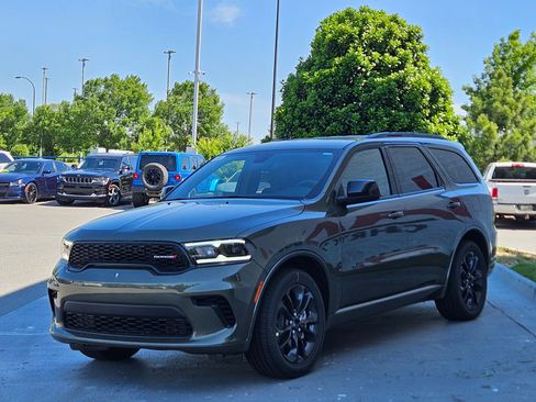 New 2026 Dodge Durango GT RWD image 3