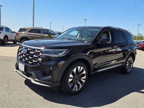 New 2026 Ford Explorer Platinum w/ LUX Leather Package image 3