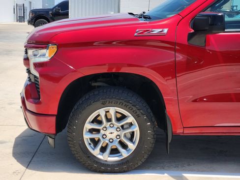 Used 2023 Chevrolet Silverado 1500 RST w/ Convenience Package II AWD/4WD image 10