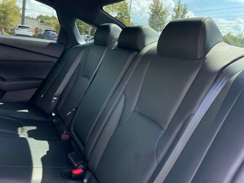 Used 2023 Honda Accord Sport image 39