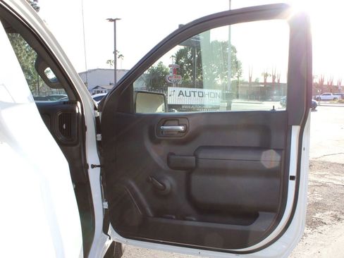 Used 2019 Chevrolet Silverado 1500 W/T w/ Trailering Package image 20