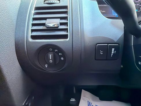 Used 2019 Ford Flex SEL w/ Equipment Group 202A FWD image 18