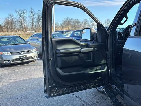 Used 2019 Ford F150 XLT w/ Equipment Group 302A Luxury image 11