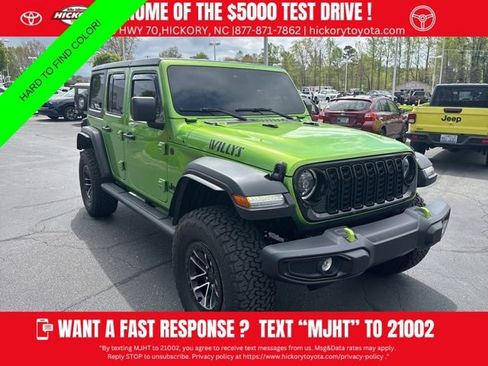 Used 2025 Jeep Wrangler Willys AWD/4WD image 1