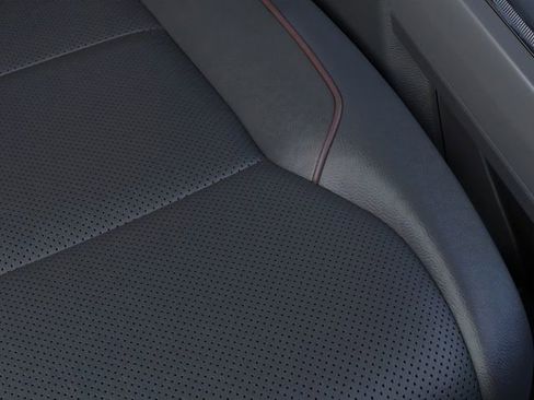 New 2026 Ford F250 Lariat w/ Black Appearance Package image 39