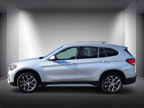 Used 2021 BMW X1 xDrive28i w/ Premium Package image 2