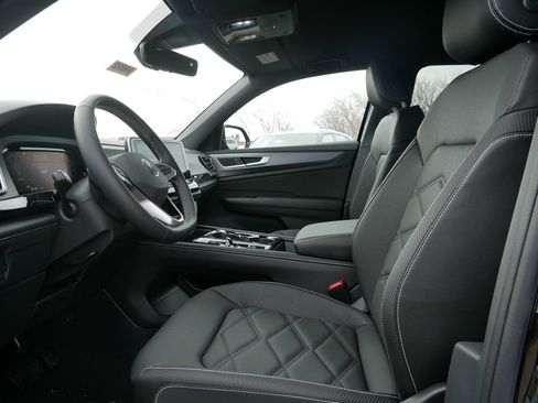 New 2026 Volkswagen Atlas Cross Sport SE image 3