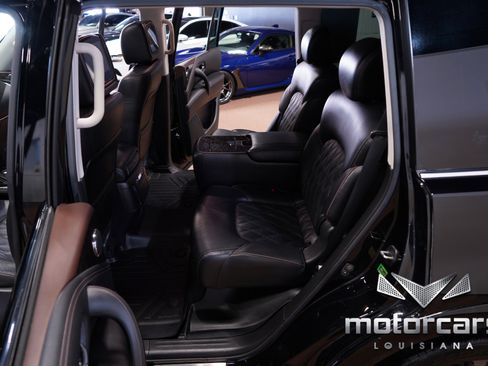Used 2021 Nissan Armada Platinum w/ Captain's Chairs Package image 36