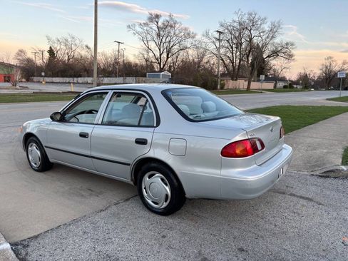 Used 2000 Toyota Corolla VE image 10