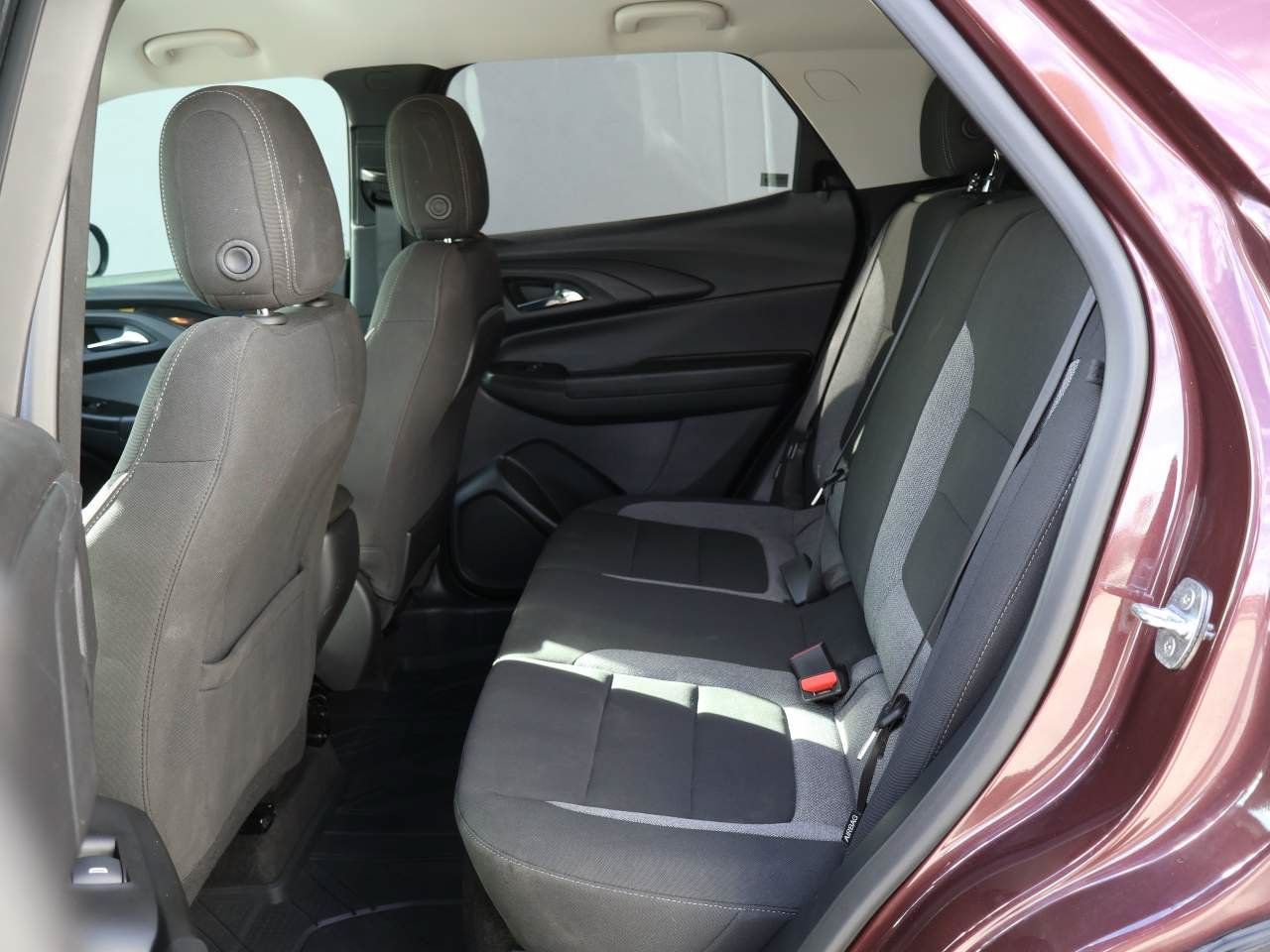 Used 2023 Chevrolet TrailBlazer LT FWD image 10