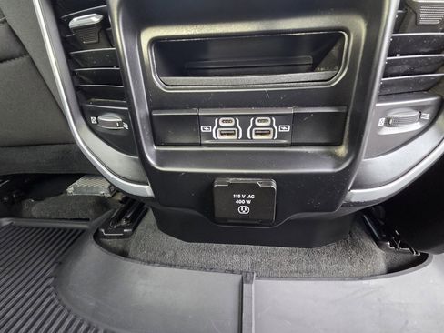 Used 2022 RAM 1500 Big Horn image 25