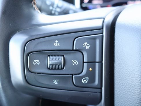 Used 2024 GMC Sierra 3500 AT4 w/ AT4 Preferred Package image 19