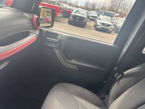 Used 2016 Jeep Wrangler Unlimited Sport w/ Quick Order Package 24S image 11