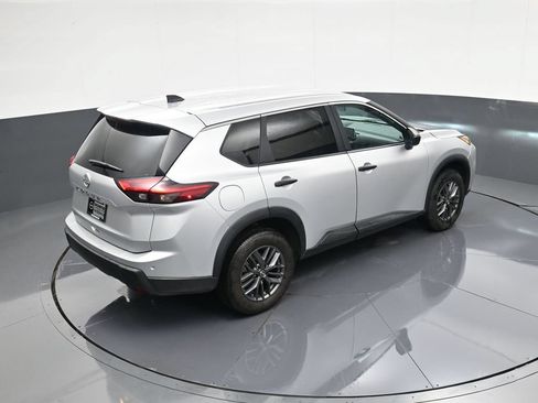 Certified 2024 Nissan Rogue S FWD image 30